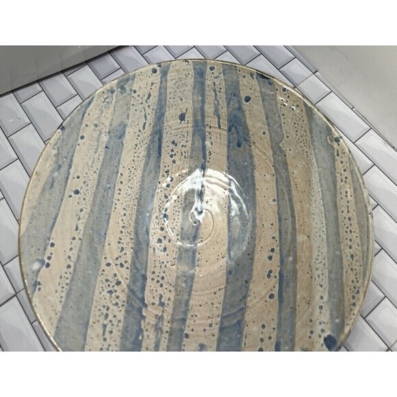 Hand Thrown Pottery Bowl Matte Signed Blue Made In North Carolina Farmhouse - Picture 2 of 12